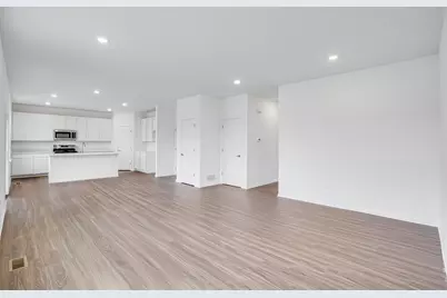 375 Danforth Drive, Oswego, IL 60543 - Photo 6