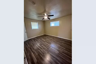 17002 Lorenz Avenue, Lansing, IL 60438 - Photo 2