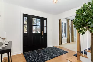 1415 Heatherton Dr, Naperville, IL 60563 - Photo 6