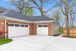 1415 Heatherton Dr, Naperville, IL 60563 - Photo 4