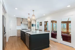 1415 Heatherton Dr, Naperville, IL 60563 - Photo 10