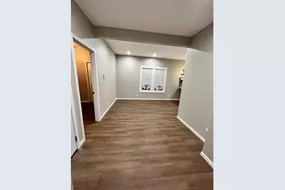 893 Greenbay Avenue, Calumet City, IL 60409 - Photo 4