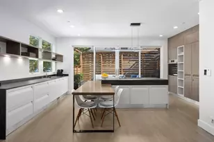 2659 N Magnolia Ave, Chicago, IL 60614 - Photo 2