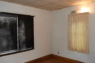 744 E Brooks St, Galesburg, IL 61401 - Photo 12