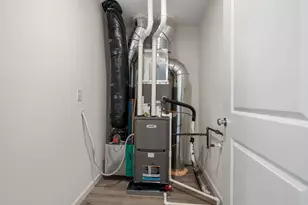 [Address not provided], Bolingbrook, IL 60490 - Photo 32