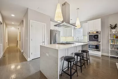 1627 N Campbell Avenue #1, Chicago, IL 60647 - Photo 8