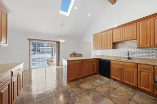 22646 Lawndale Ave, Richton Park, IL 60471 - Photo 6