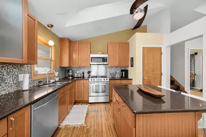 [Address not provided], West Chicago, IL 60185 - Photo 6