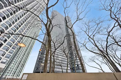 155 N Harbor Drive #2605, Chicago, IL 60601 - Photo 2