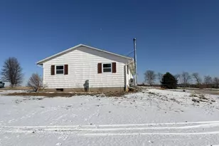 1413 W Florence Rd, Baileyville, IL 61007 - Photo 6