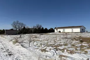 1413 W Florence Rd, Baileyville, IL 61007 - Photo 4