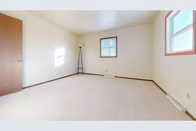 1413 W Florence Road, Baileyville, IL 61007 - Photo 16