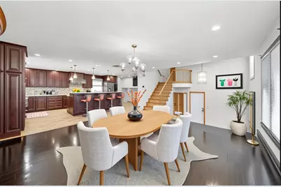 912 N Sumac Lane, Mount Prospect, IL 60056 - Photo 2