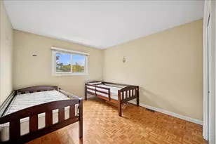 [Address not provided], Wilmette, IL 60091 - Photo 20