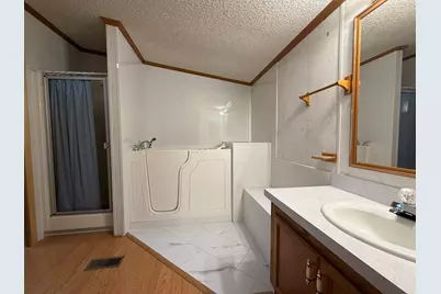 2105 County Road 900, Champaign, IL 61822 - Photo 28