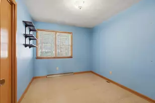 3537 49th St, Moline, IL 61265 - Photo 18