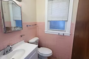 4940 Estes Ave, Skokie, IL 60077 - Photo 12