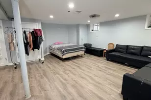 4940 Estes Ave, Skokie, IL 60077 - Photo 14