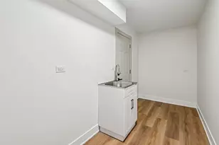 123 N Western Ave, Bartlett, IL 60103 - Photo 16