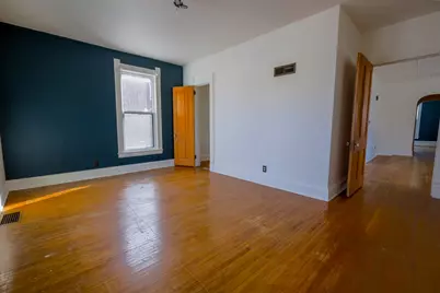 709 Pennsylvania Avenue, Mendota, IL 61342 - Photo 8