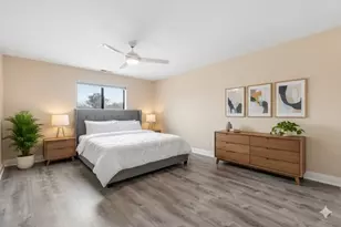 2050 Valencia Dr, Northbrook, IL 60062 - Photo 12