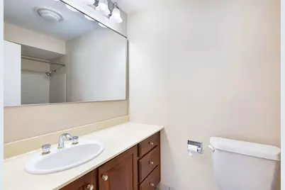 2050 Valencia Drive #300C, Northbrook, IL 60062 - Photo 18