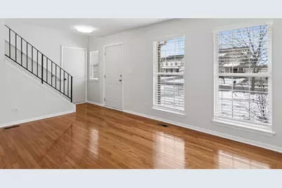 1927 Crossing Court, Naperville, IL 60540 - Photo 12