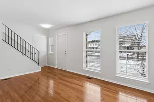 1927 Crossing Ct, Naperville, IL 60540 - Photo 12