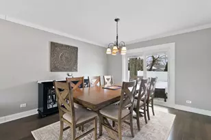 9212 S Komensky Ave, Oak Lawn, IL 60453 - Photo 4