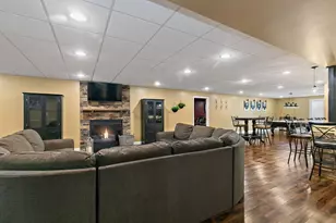 560 Ellen Ct, Woodstock, IL 60098 - Photo 26