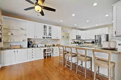 560 Ellen Court, Woodstock, IL 60098 - Photo 10