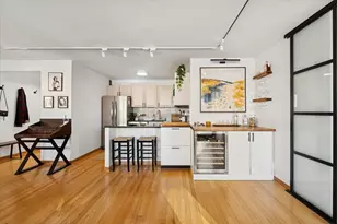 33 E Cedar St, Chicago, IL 60611 - Photo 6