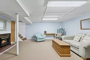 8926 Fairway Dr, Orland Park, IL 60462 - Photo 14