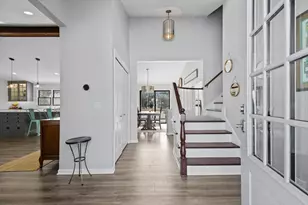 21032 N Crestview Dr, Barrington, IL 60010 - Photo 4