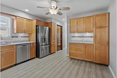 17374 Overhill Avenue, Tinley Park, IL 60477 - Photo 14