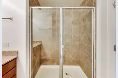 1600 S Indiana Avenue #1106, Chicago, IL 60616 - Photo 12