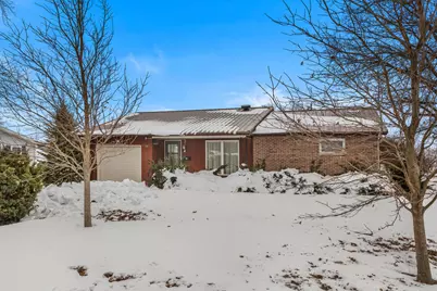 708 S E Street, Hammond, IL 61929 - Photo 2