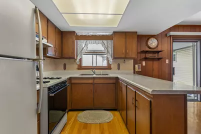 708 S E Street, Hammond, IL 61929 - Photo 10