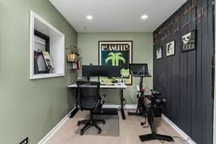 2047 W Homer St, Chicago, IL 60647 - Photo 36