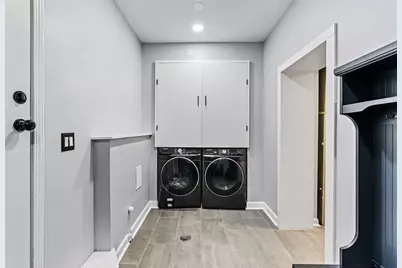 2047 W Homer Street, Chicago, IL 60647 - Photo 40