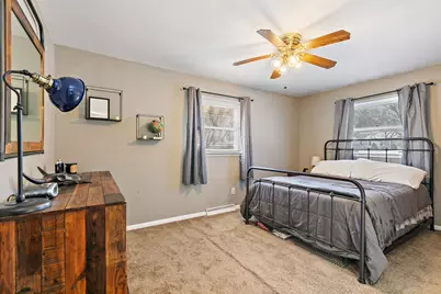 381 Keith Avenue, Crystal Lake, IL 60014 - Photo 10