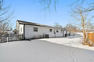 381 Keith Ave, Crystal Lake, IL 60014 - Photo 20