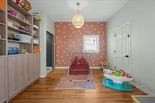 149 N May St, Hinckley, IL 60520 - Photo 8