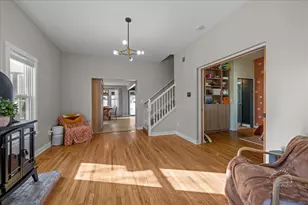 149 N May St, Hinckley, IL 60520 - Photo 6