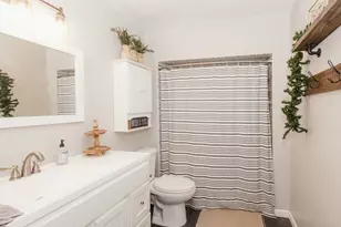 817 8th St, Lacon, IL 61540 - Photo 20