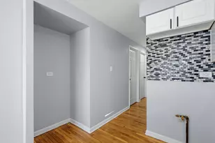 11610 S Aberdeen St, Chicago, IL 60643 - Photo 4