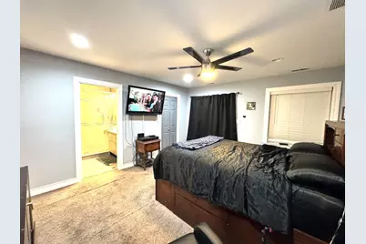 8544 S Essex Avenue, Chicago, IL 60617 - Photo 20