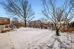 295 Brighton Rd, Elk Grove Village, IL 60007 - Photo 24