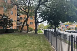 2501 W Bryn Mawr Ave, Chicago, IL 60659 - Photo 22