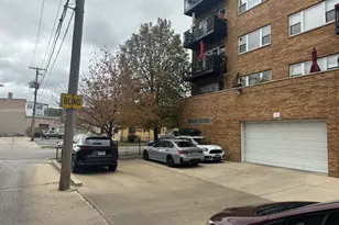 2501 W Bryn Mawr Ave, Chicago, IL 60659 - Photo 18